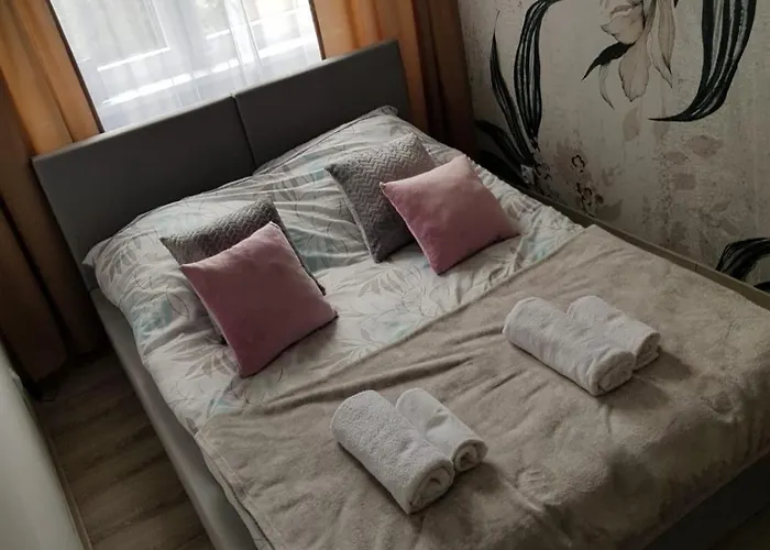 Sunny Boat * وودج